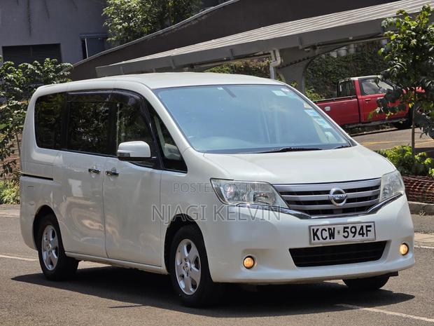 Nissan Serena 2012 White