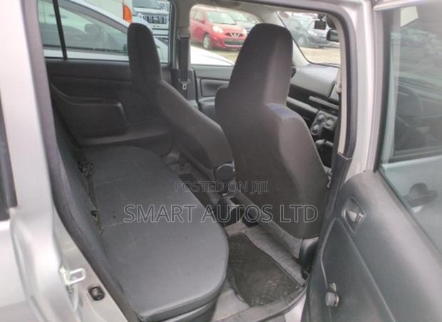 Toyota Probox 1.5 Hybrid DX Comfort 2021 Silver