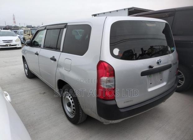 Toyota Probox 1.5 Hybrid DX Comfort 2021 Silver