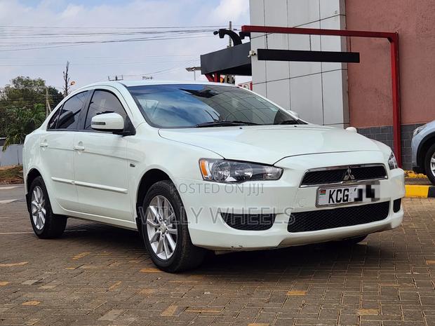 Mitsubishi Lancer 2015 White