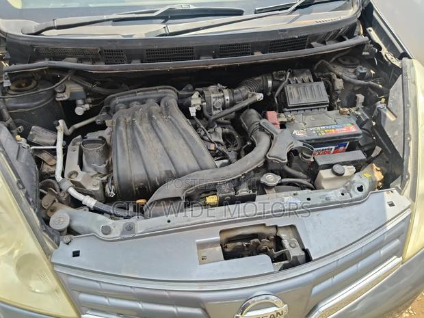 Nissan Note 2011 Gray