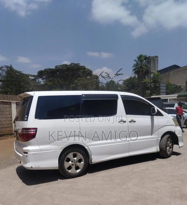 Toyota Alphard 2007 White
