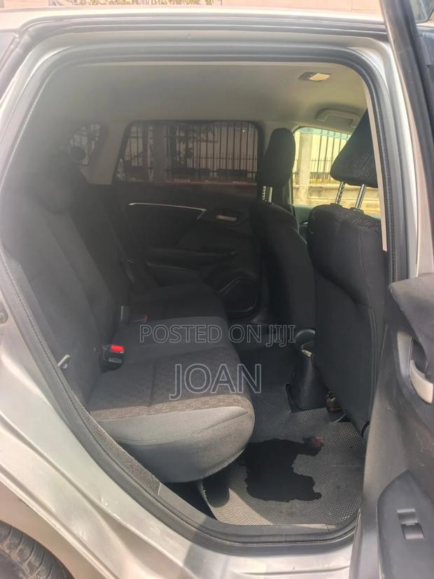 Honda Fit 2016 Silver