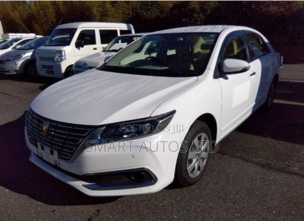 Toyota Premio 2020 Off white