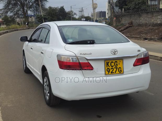 Toyota Premio 2009 White
