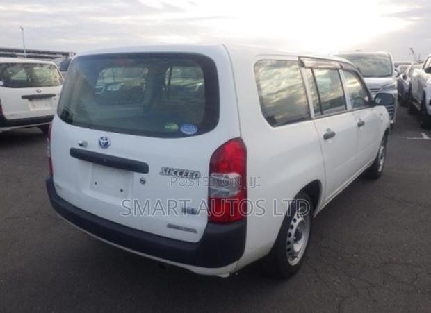 Toyota Succeed 2019 White