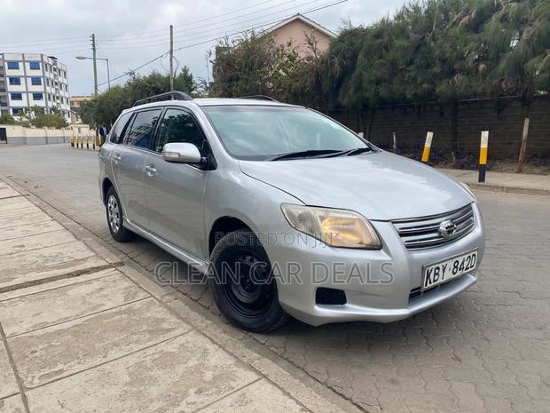 Toyota Corolla Fielder 2008 Silver