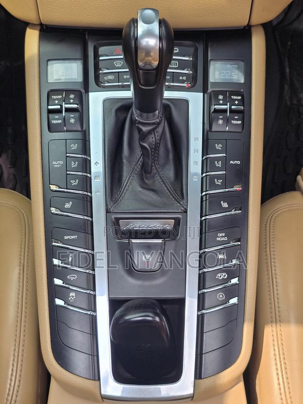 Porsche Macan GTS 2018 Black