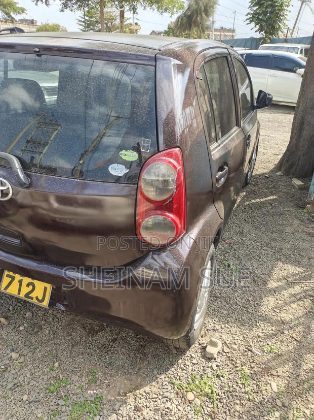 Toyota Passo 2013 Brown