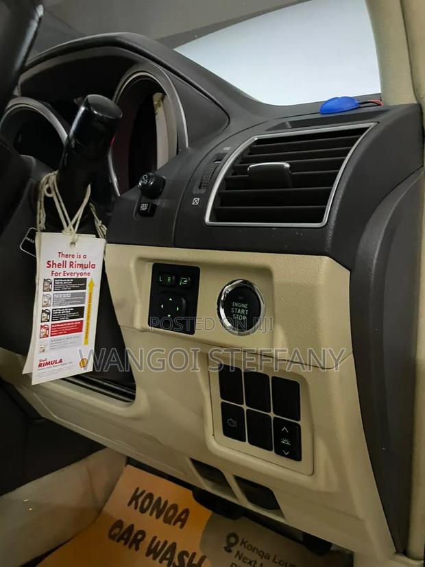 Toyota Land Cruiser Prado 2013 White