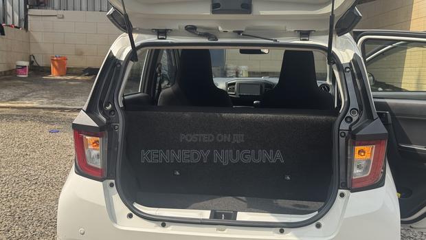 Daihatsu Mira 2019 White