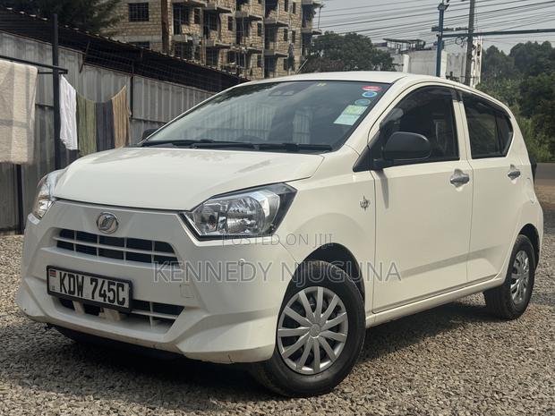 Daihatsu Mira 2019 White
