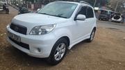 Toyota Rush 2010 White for sale