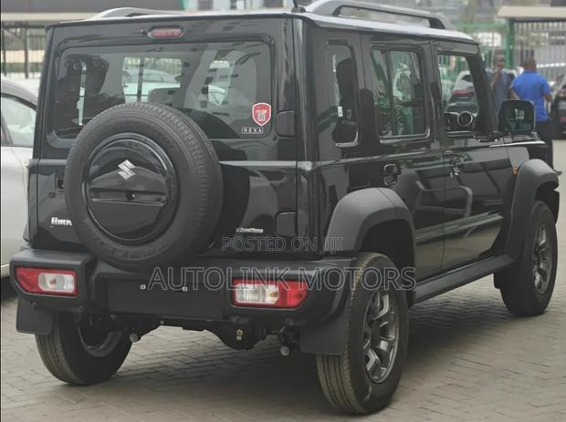 Suzuki Jimny 2025 Black