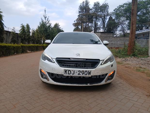 Peugeot 308 2015 White