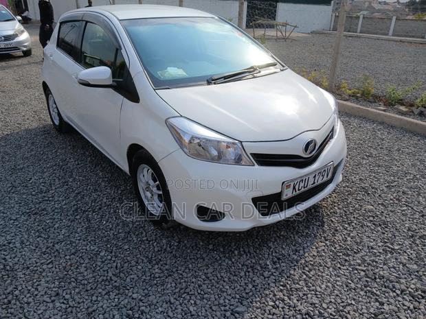 Toyota Vitz 2012 White