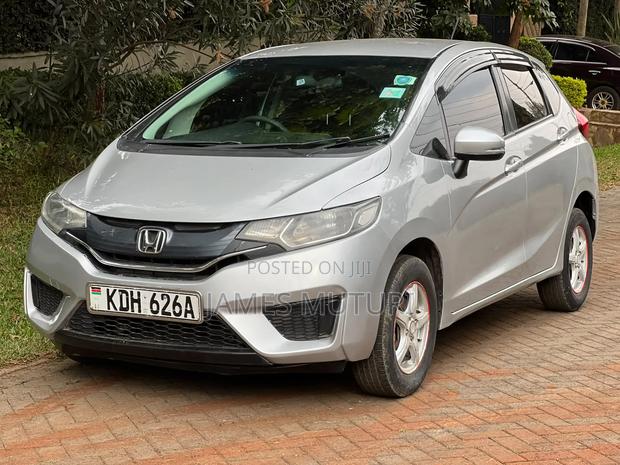 Honda Fit 2014 Silver