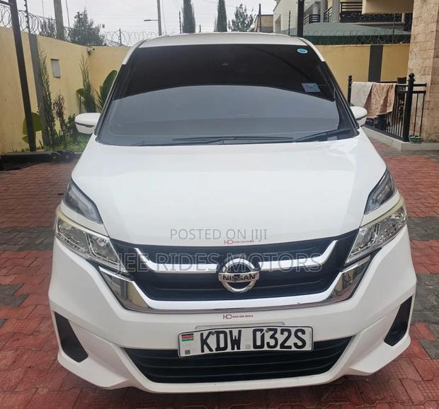 Nissan Serena 2018 White