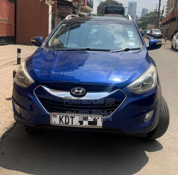 Hyundai Tucson 2015 Blue