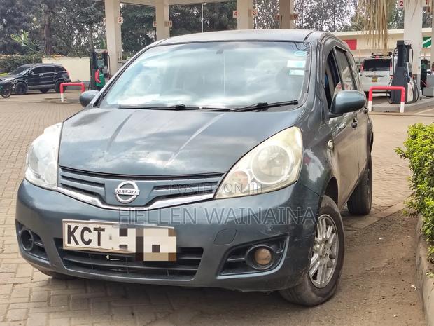 Nissan Note 2011 Gray