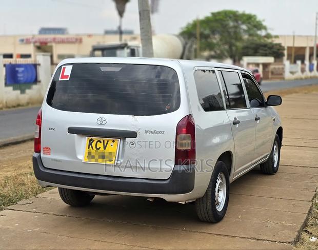 Toyota Probox 2012 Silver