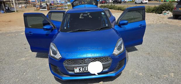 Suzuki Swift 2019 Blue