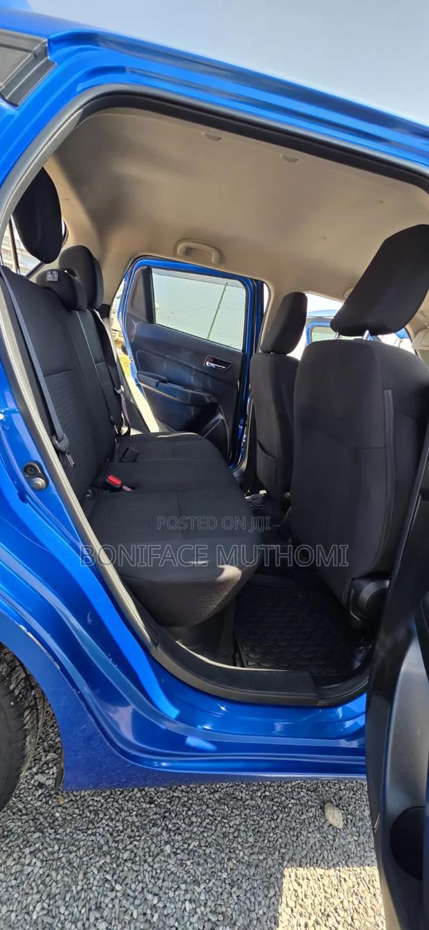 Suzuki Swift 2019 Blue