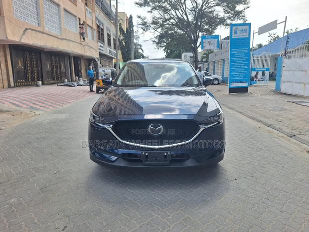 Mazda CX-5 2019 Blue