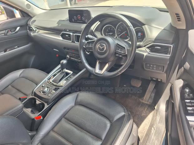 Mazda CX-5 2019 Blue