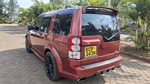 Land Rover Discovery 2010 Orange