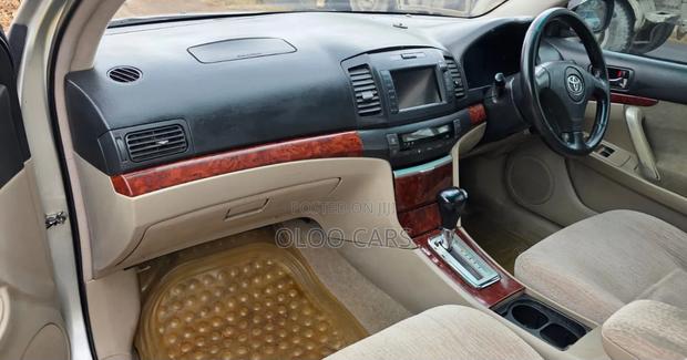 Toyota Premio 2008 Silver