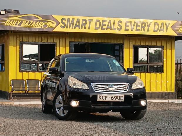 Subaru Outback 2.5i Limited 2010 Black