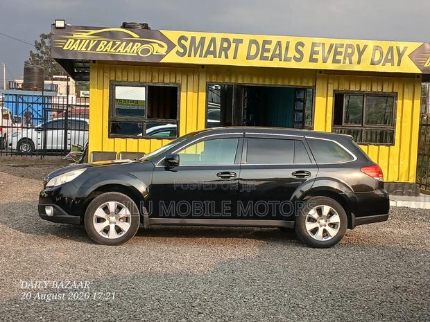 Subaru Outback 2.5i Limited 2010 Black