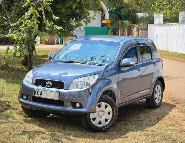 Toyota Rush 1.5 AWD 2008 Blue