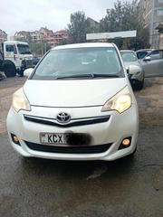 Toyota Ractis 1.3 FWD 2013 White for sale