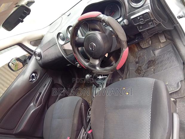 Nissan Note 2012 Silver