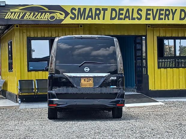 Nissan Serena 2016 Black