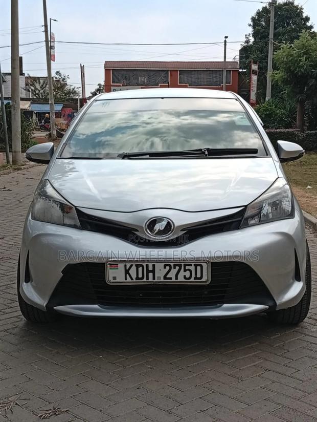 Toyota Vitz 2015 Orange