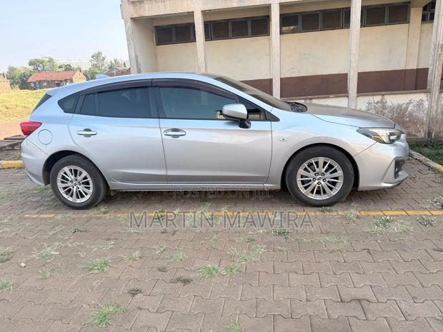 Subaru Impreza 2017 Silver