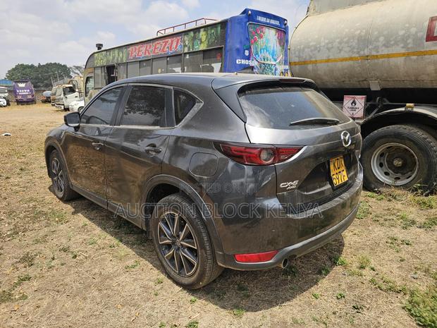 Mazda CX-5 2017 Gray