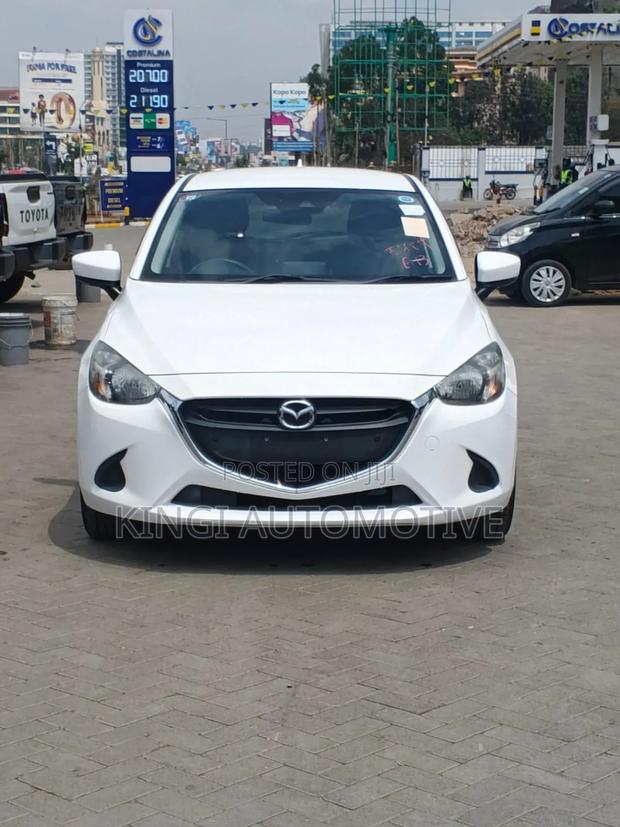 Mazda Demio 2019 White