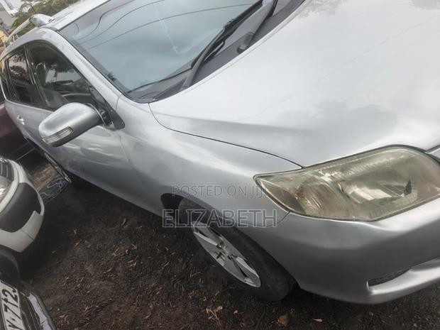 Toyota Corolla Fielder 2007 Silver