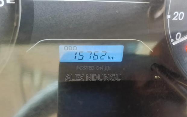 Toyota Hilux 2024 White