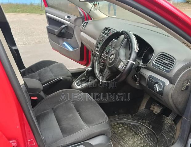 Volkswagen Golf 2013 Red