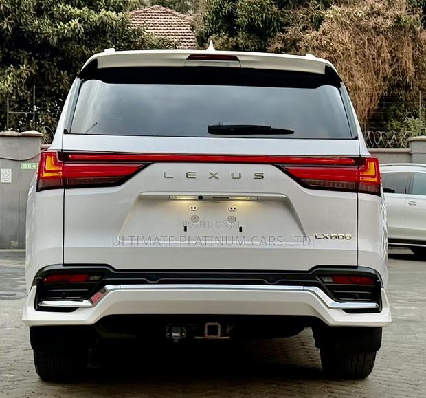 Lexus LX 600 2023 White