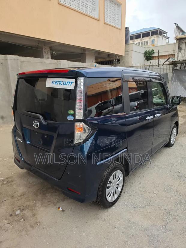 Toyota Tank 2020 Blue