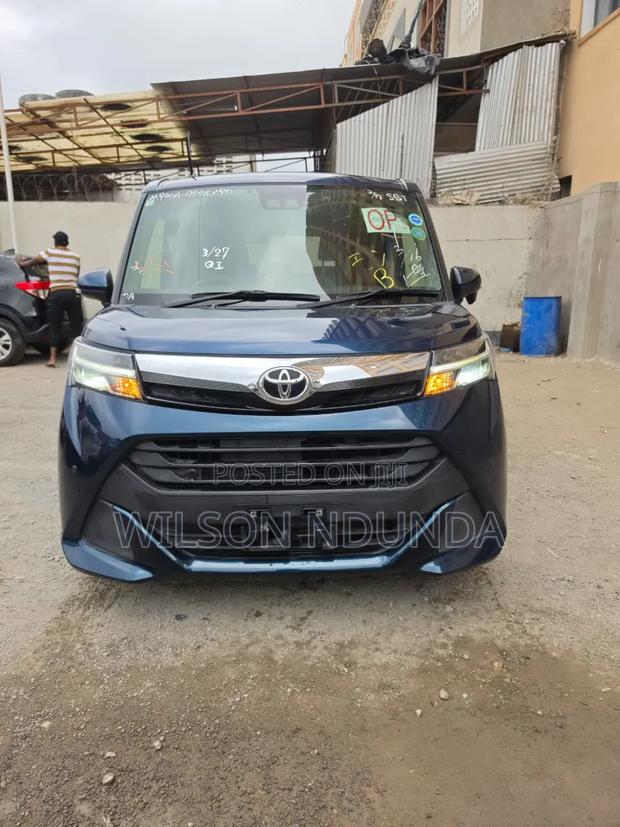 Toyota Tank 2020 Blue