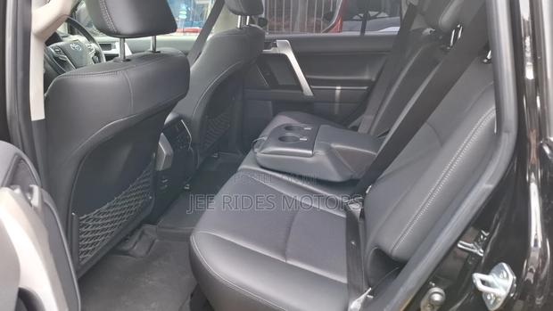 Toyota Land Cruiser Prado 2021 Black