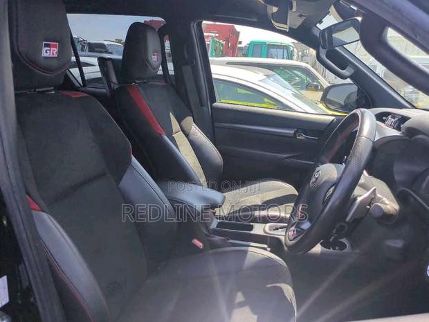 Toyota Hilux Revo Smart Cab Deisel 2.4 AWD 2022 Matt Black
