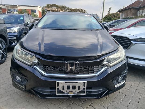 Honda Grace 2019 Black